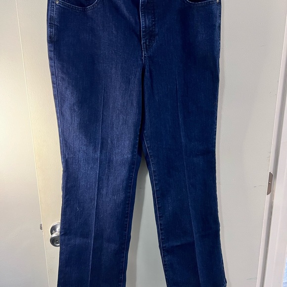 Charter Club Women's Deep Indigo Straight Leg Jeans - Picture 1 of 7